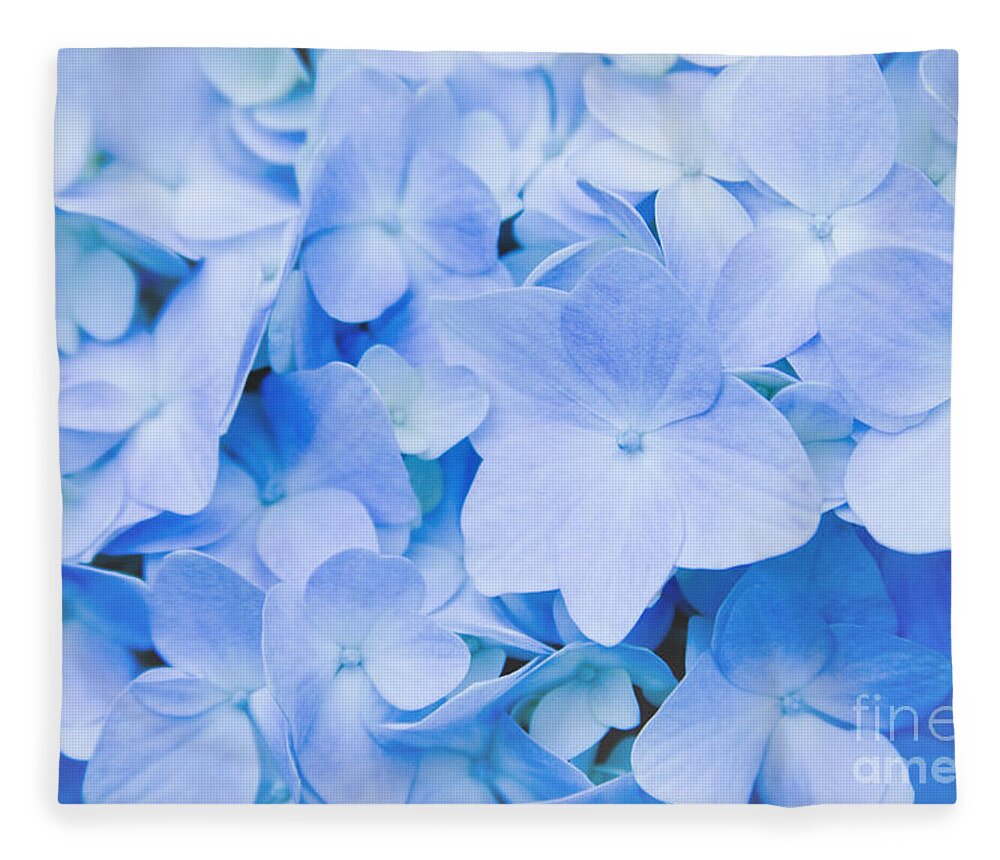 Hydrangea Fleece Blanket featuring the photograph Hydrangea macrophylla by Sharon Mau