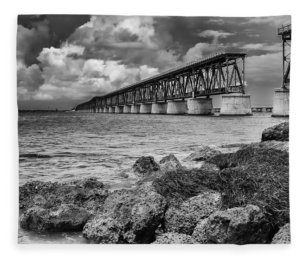 Bahia Honda Bridge Fleece Blanket featuring the photograph Leap of Faith by Raul Rodriguez