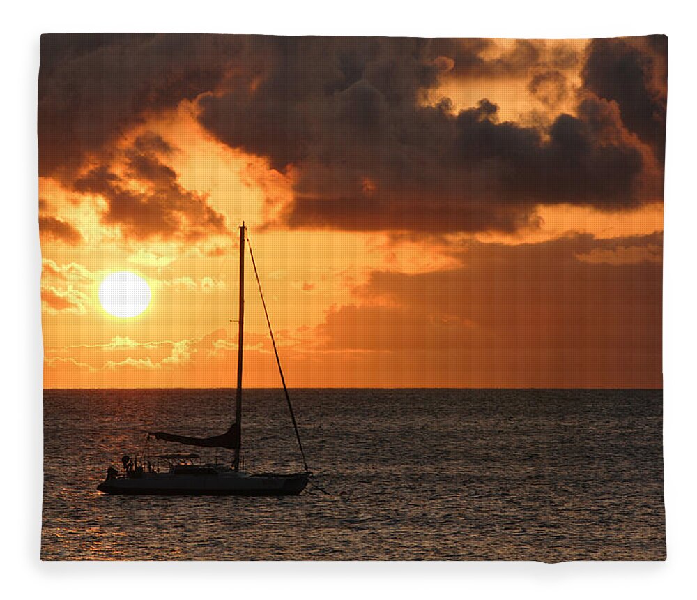 Maui Sunset Fleece Blanket featuring the photograph Maui Sunset by Shane Kelly