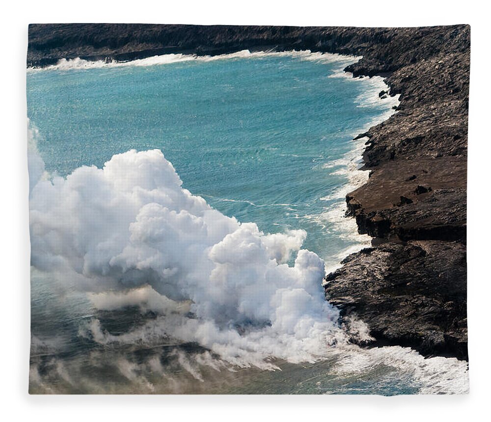 Hawaii Fleece Blanket featuring the photograph Mauna Loa by Lars Lentz