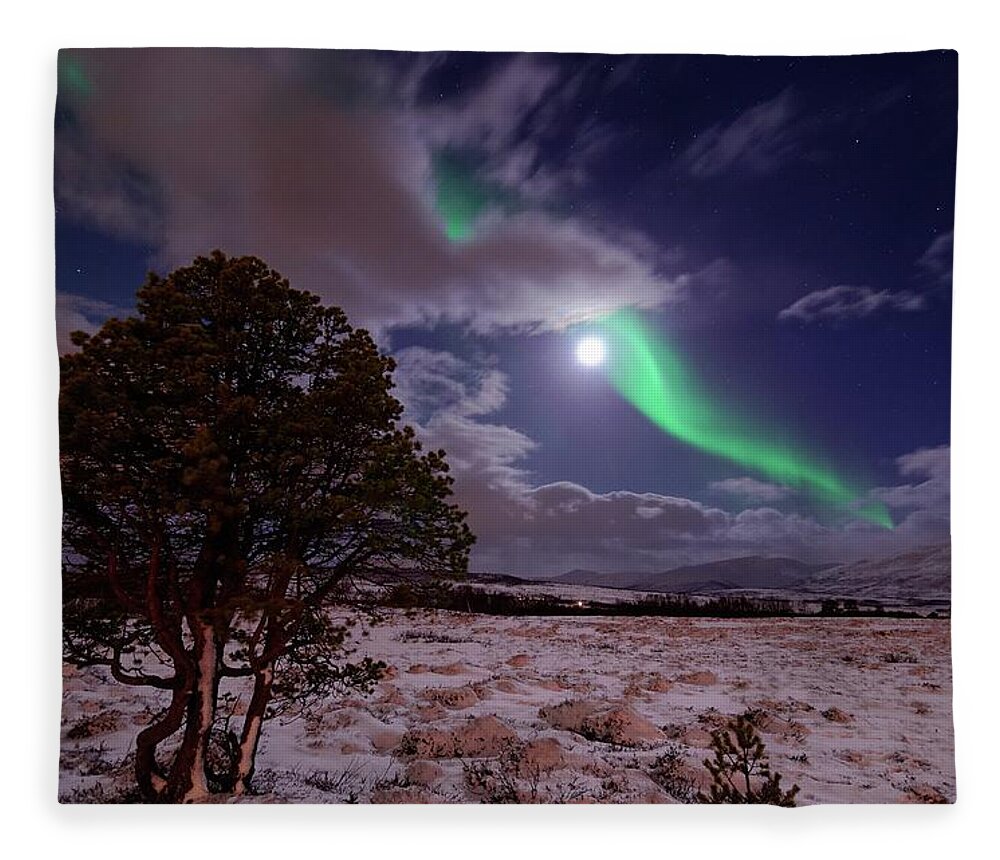 Tranquility Fleece Blanket featuring the photograph Moonlight With Northern Lights by John Hemmingsen