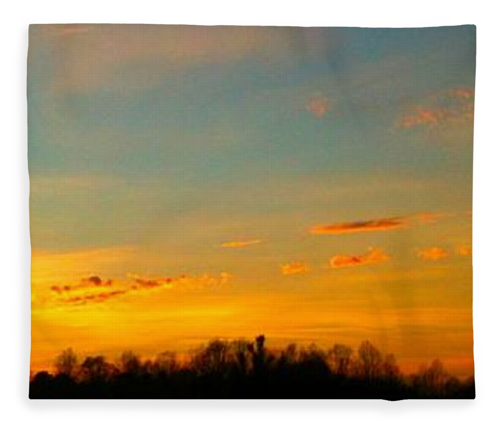 Durham Fleece Blanket featuring the photograph New Day by Linda Bailey