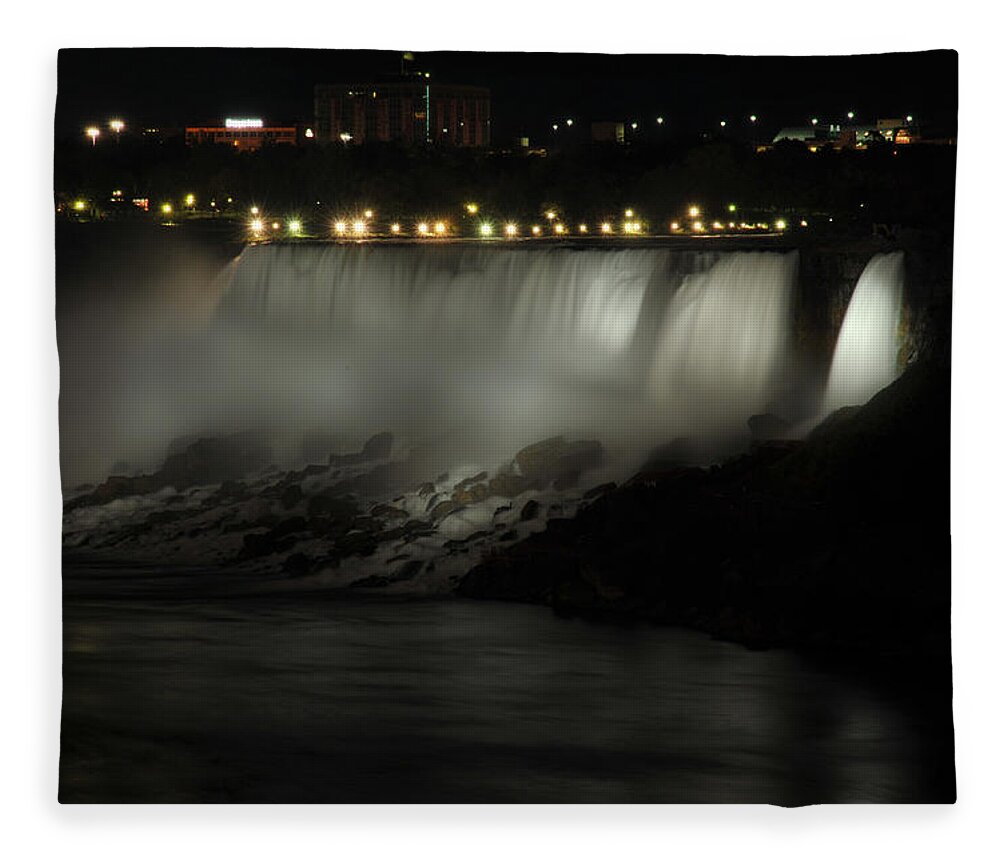 Canada Fleece Blanket featuring the photograph Niagara at Night by Richard Gehlbach