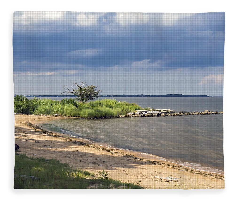 2d Fleece Blanket featuring the photograph Nice Little Cove by Brian Wallace