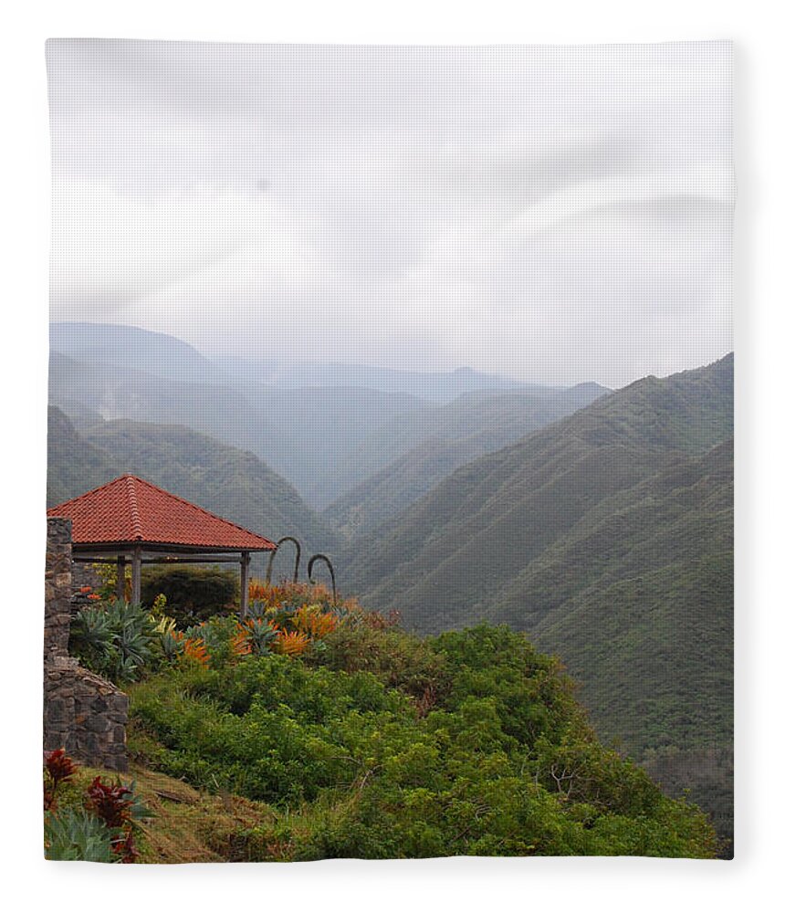 Maui Fleece Blanket featuring the photograph North Maui Scenery by Amy Fose
