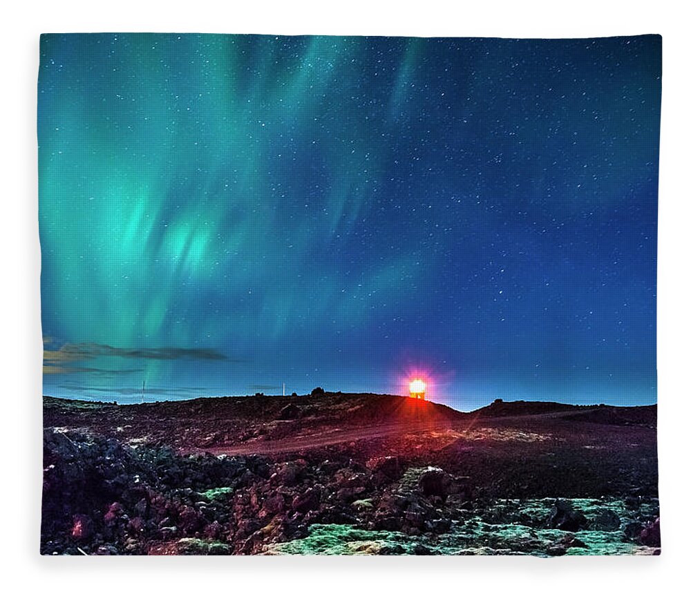 Scenics Fleece Blanket featuring the photograph Northern Lights Over The Lava Field by Gunnar Örn Árnason