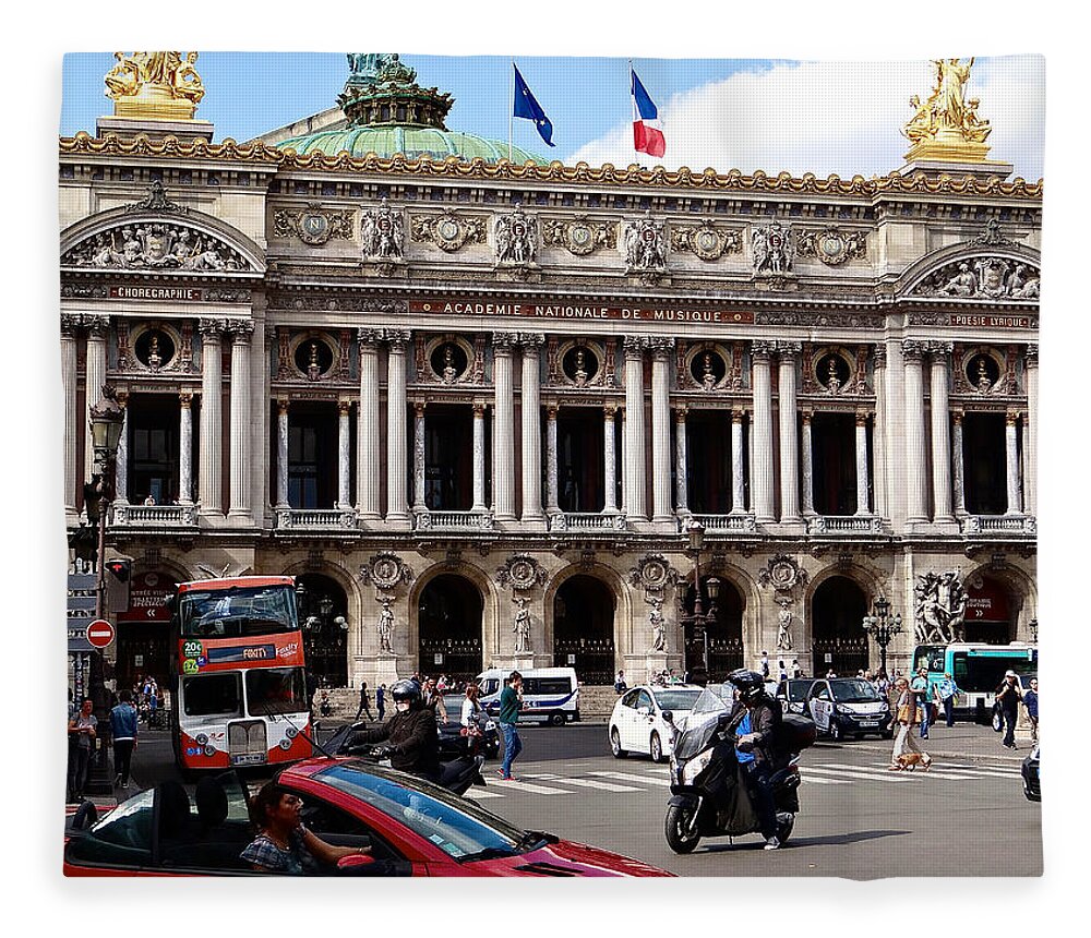 Place De L' Opera Fleece Blanket featuring the photograph Opera Place by Ira Shander
