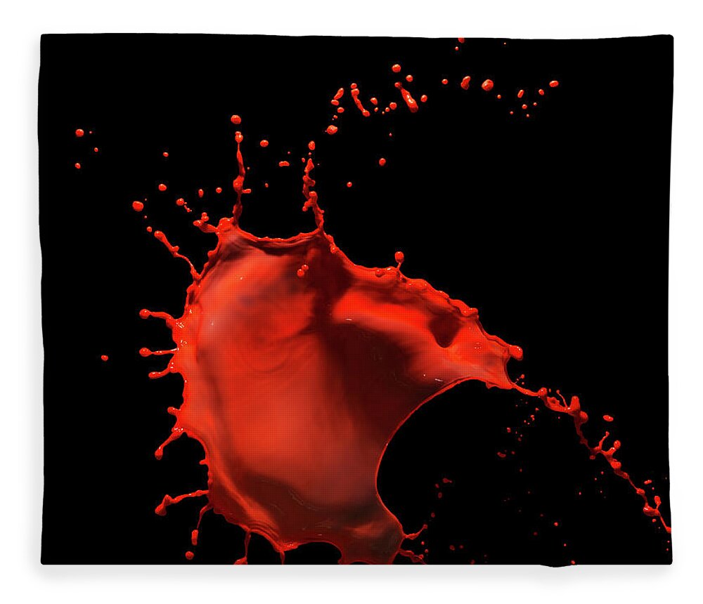 Copenhagen Fleece Blanket featuring the photograph Splash by Henrik Sorensen