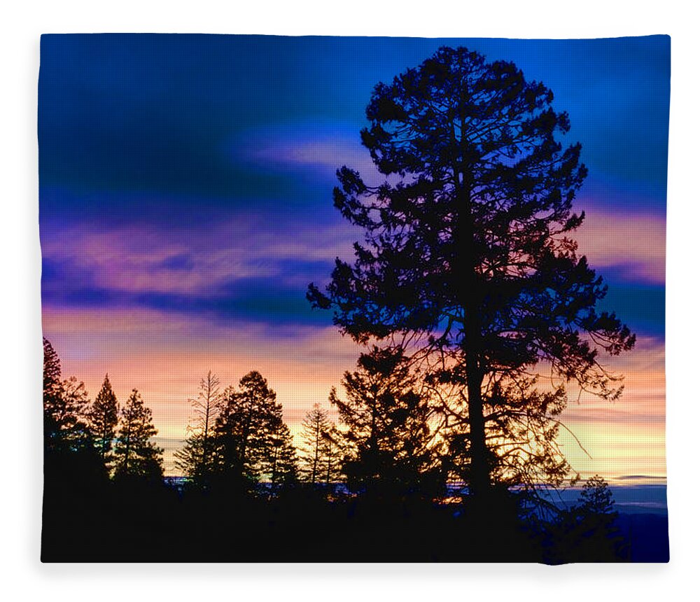 Sunrise Fleece Blanket featuring the photograph Sunrise Clearwater mountains Idaho by Ron Roberts