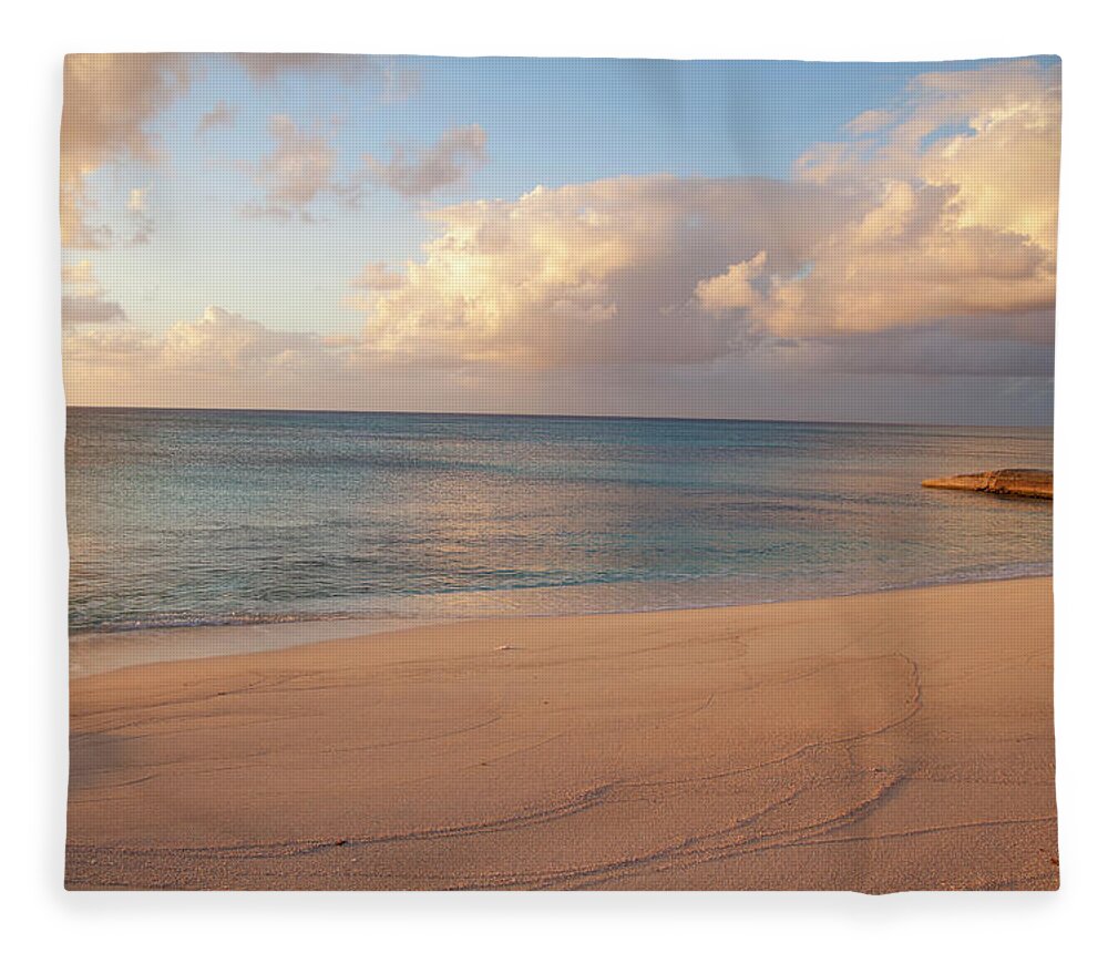 Water's Edge Fleece Blanket featuring the photograph Sunset On Grand Turk Beach by Chel Beeson