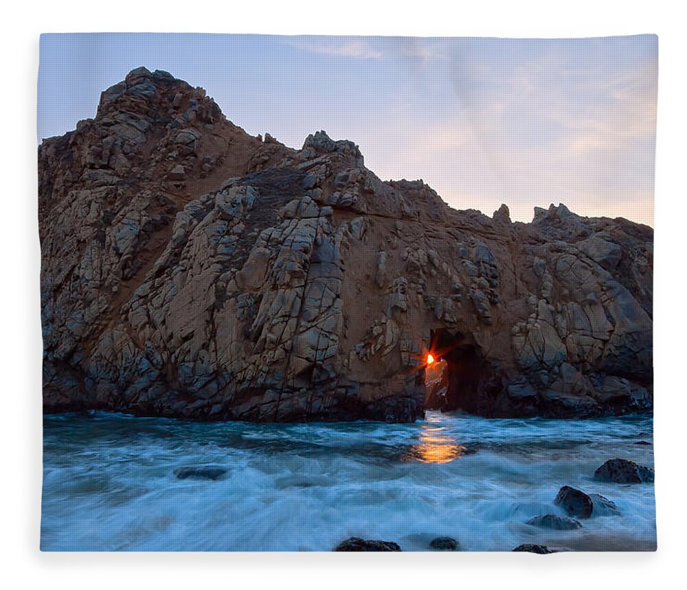 Landscape Fleece Blanket featuring the photograph The Star of Pfeiffer by Jonathan Nguyen