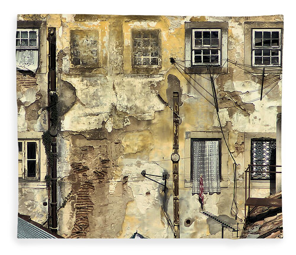 Urban Fleece Blanket featuring the painting Urban Lisbon by David Letts