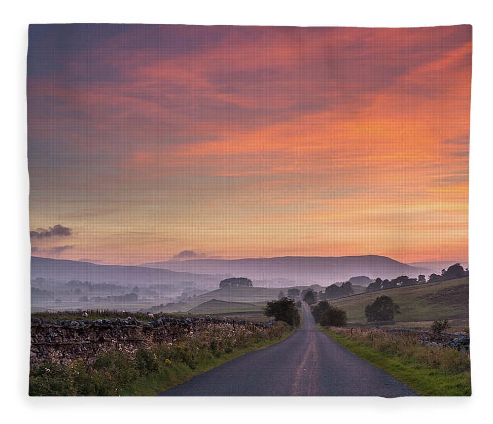 Tranquility Fleece Blanket featuring the photograph Wensleydale Sunset by Alexander W Helin
