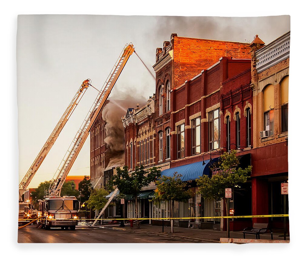 Fire Fleece Blanket featuring the photograph Winona Fire by Al Mueller