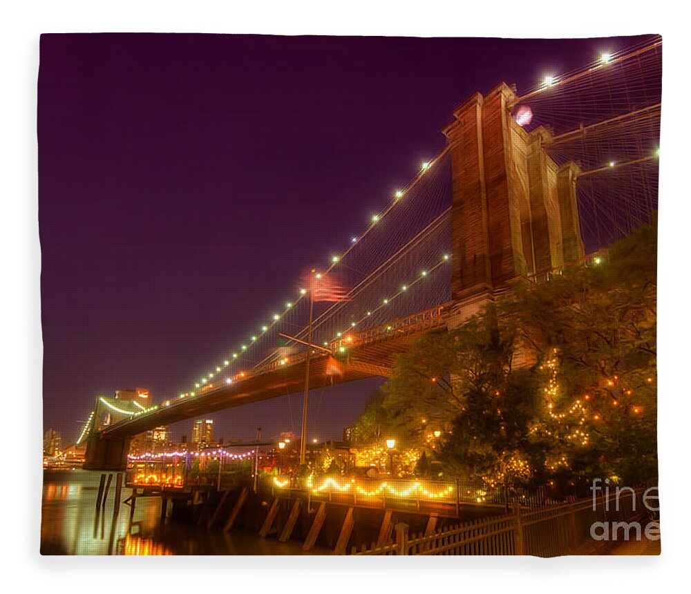Art Fleece Blanket featuring the photograph Brooklyn Bridge At Night by Yhun Suarez