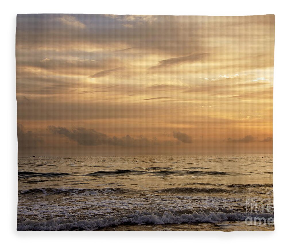 Art Fleece Blanket featuring the photograph Golden Sea by Ivy Ho