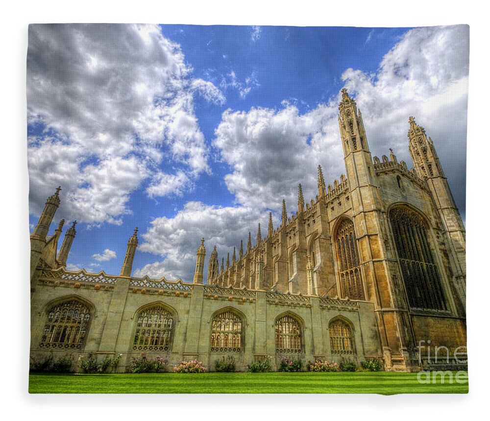 Art Fleece Blanket featuring the photograph Kings College - Cambridge by Yhun Suarez