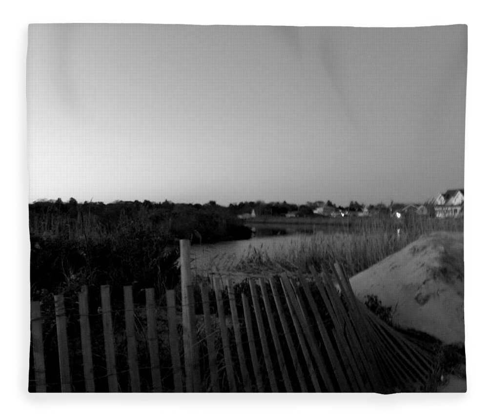 Rhode Fleece Blanket featuring the photograph Rhode Island Seaside by Kim Galluzzo