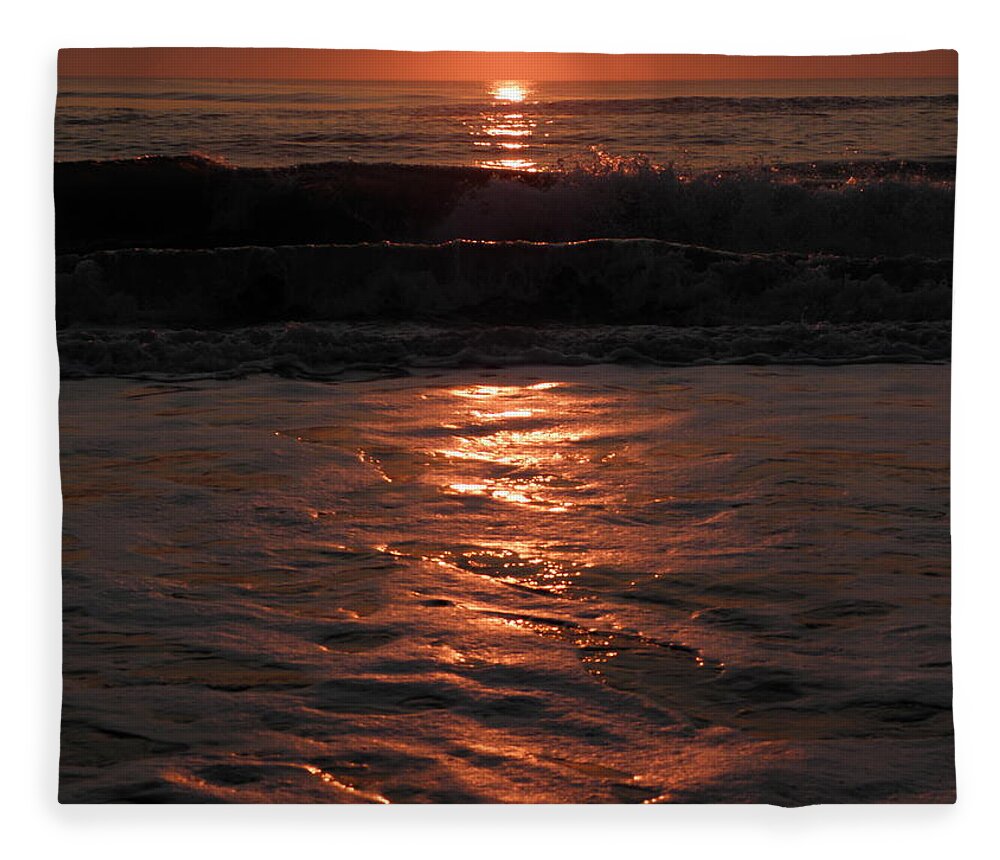 Sea Fleece Blanket featuring the photograph Sea Foam And Wave Reflections by Kim Galluzzo