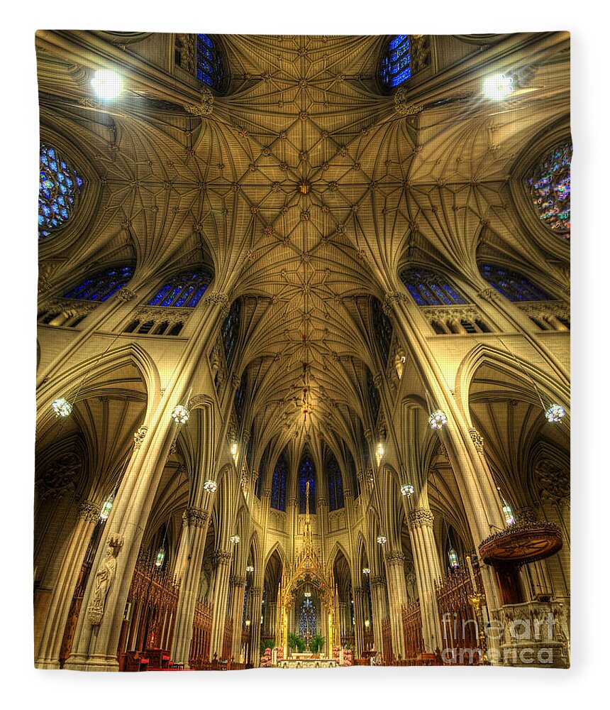 Art Fleece Blanket featuring the photograph St Patrick's Cathedral - New York by Yhun Suarez