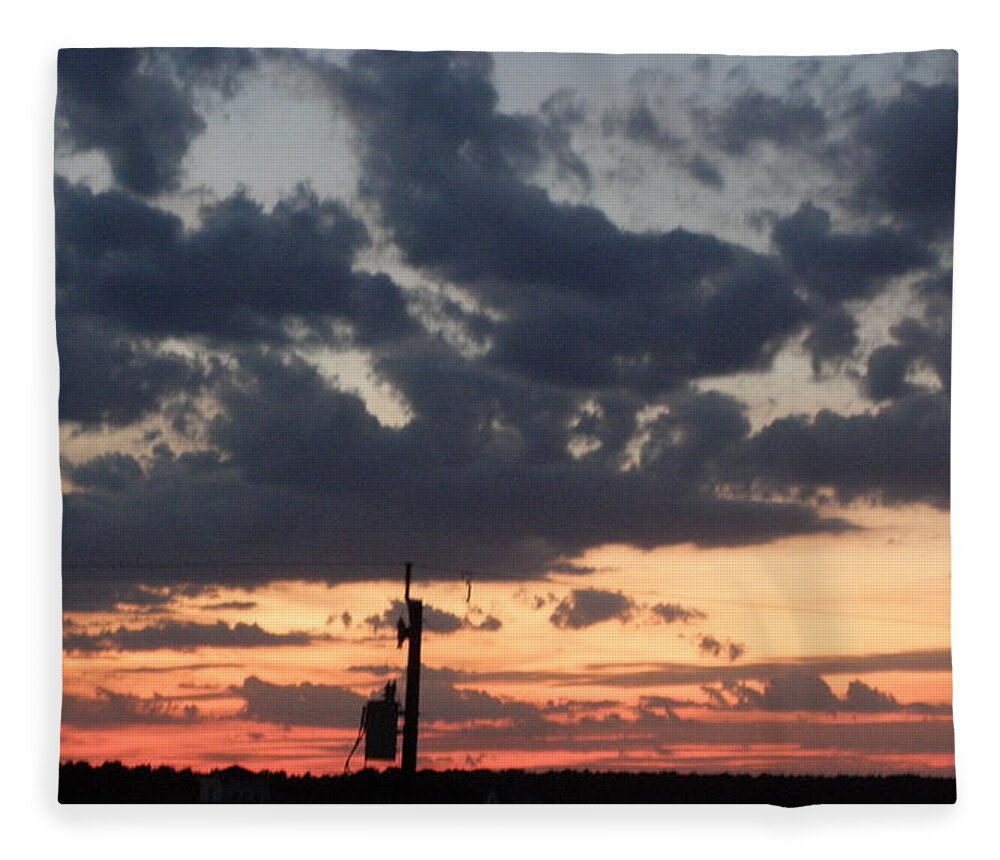Sunset Fleece Blanket featuring the photograph Sunset over the Outer Banks by Kim Galluzzo Wozniak