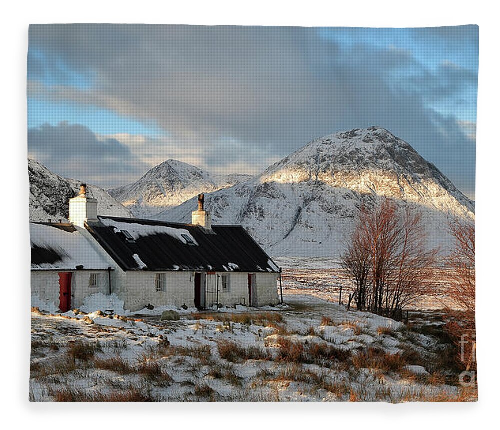 Blackrock Cottage Fleece Blanket featuring the photograph Blackrock Cottage in Winter #1 by Maria Gaellman