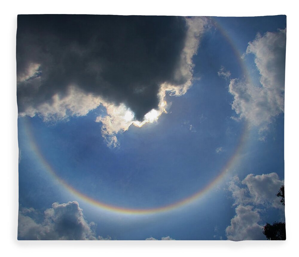Coblitz Fleece Blanket featuring the photograph Circular Rainbow #1 by David Coblitz