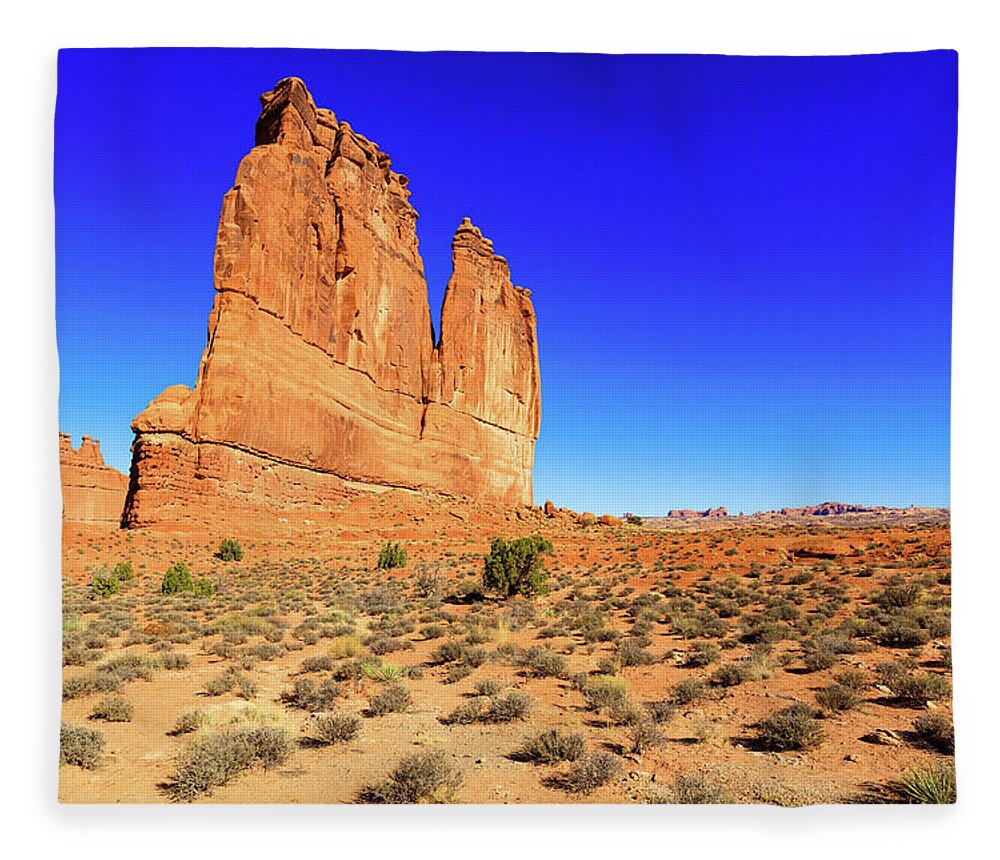 Arches National Park Fleece Blanket featuring the photograph Arches National Park #15 by Raul Rodriguez