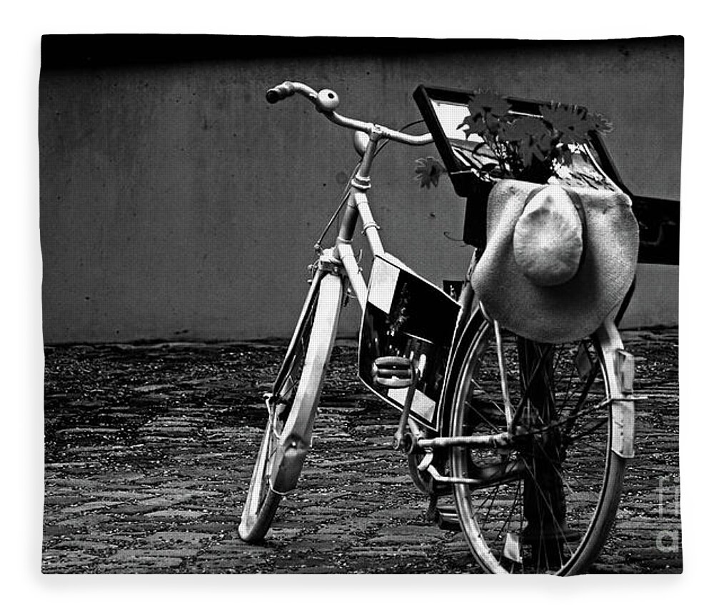 Fahrrad Fleece Blanket featuring the photograph Altes Fahrrad Old Bicycle by Eva-Maria Di Bella