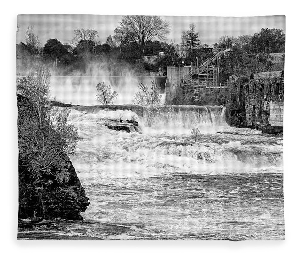  Fleece Blanket featuring the photograph Bakers Falls by Kendall McKernon