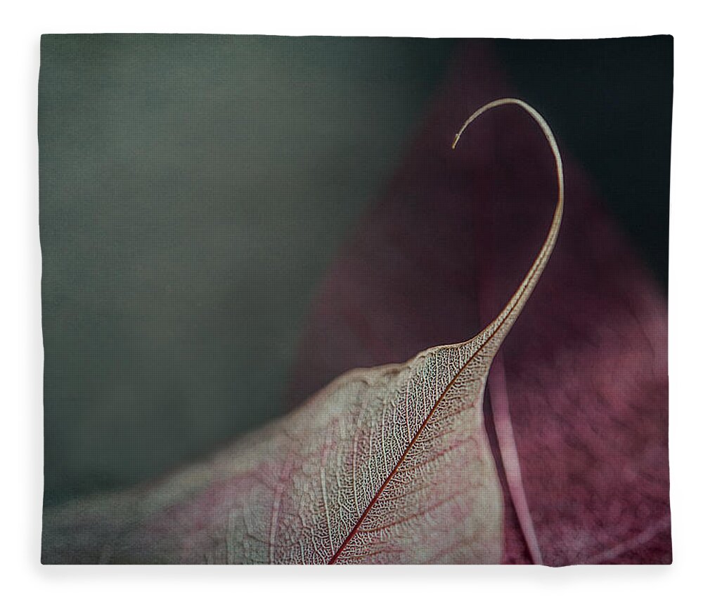 Leaves Fleece Blanket featuring the photograph Be My Lover by Maggie Terlecki