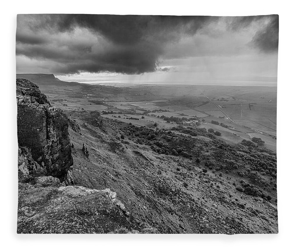 Binevenagh Fleece Blanket featuring the photograph Binevenagh Storm Clouds by Nigel R Bell