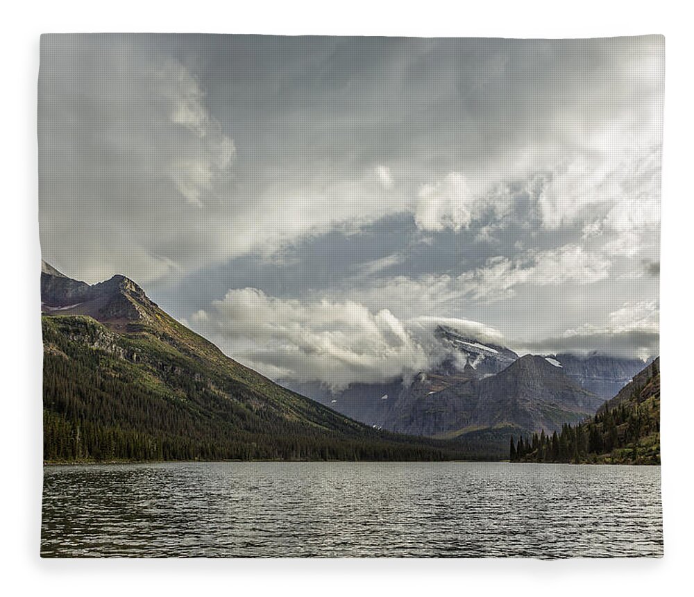 Lake Josephine Fleece Blanket featuring the photograph Breakthrough at Lake Josephine by Belinda Greb