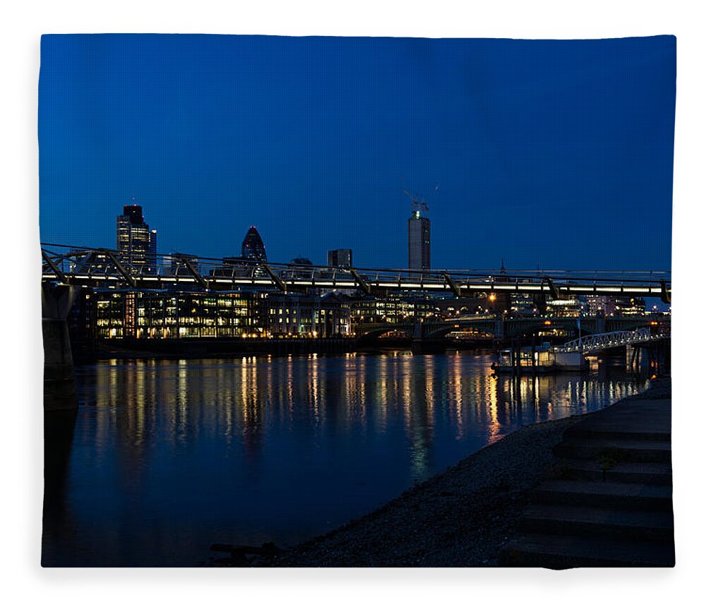 Georgia Mizuleva Fleece Blanket featuring the photograph British Symbols and Landmarks - Millennium Bridge and Thames River at Low Tide by Georgia Mizuleva
