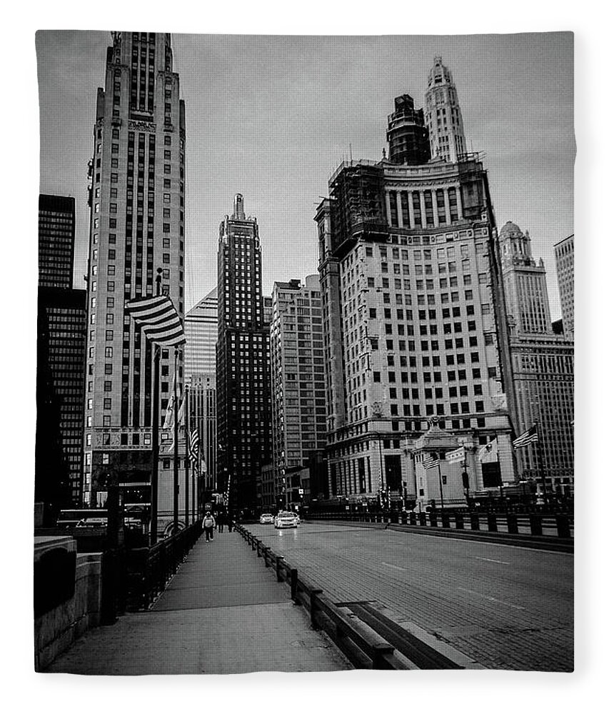 Chicago Fleece Blanket featuring the photograph Chi Strolling by D Justin Johns