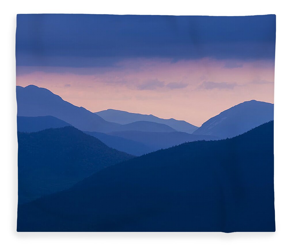 Crawford Fleece Blanket featuring the photograph Crawford Notch Silhouette by White Mountain Images
