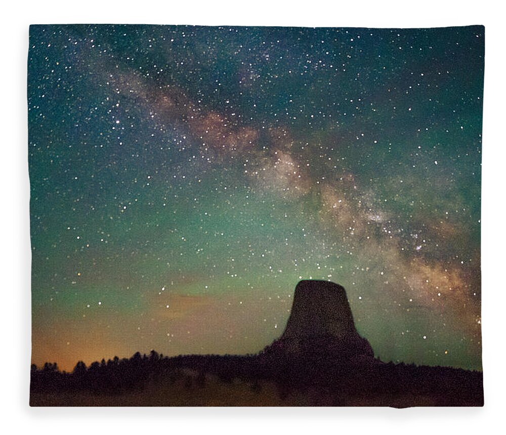 Milky Way Fleece Blanket featuring the photograph Devils Tower Lights by Greni Graph