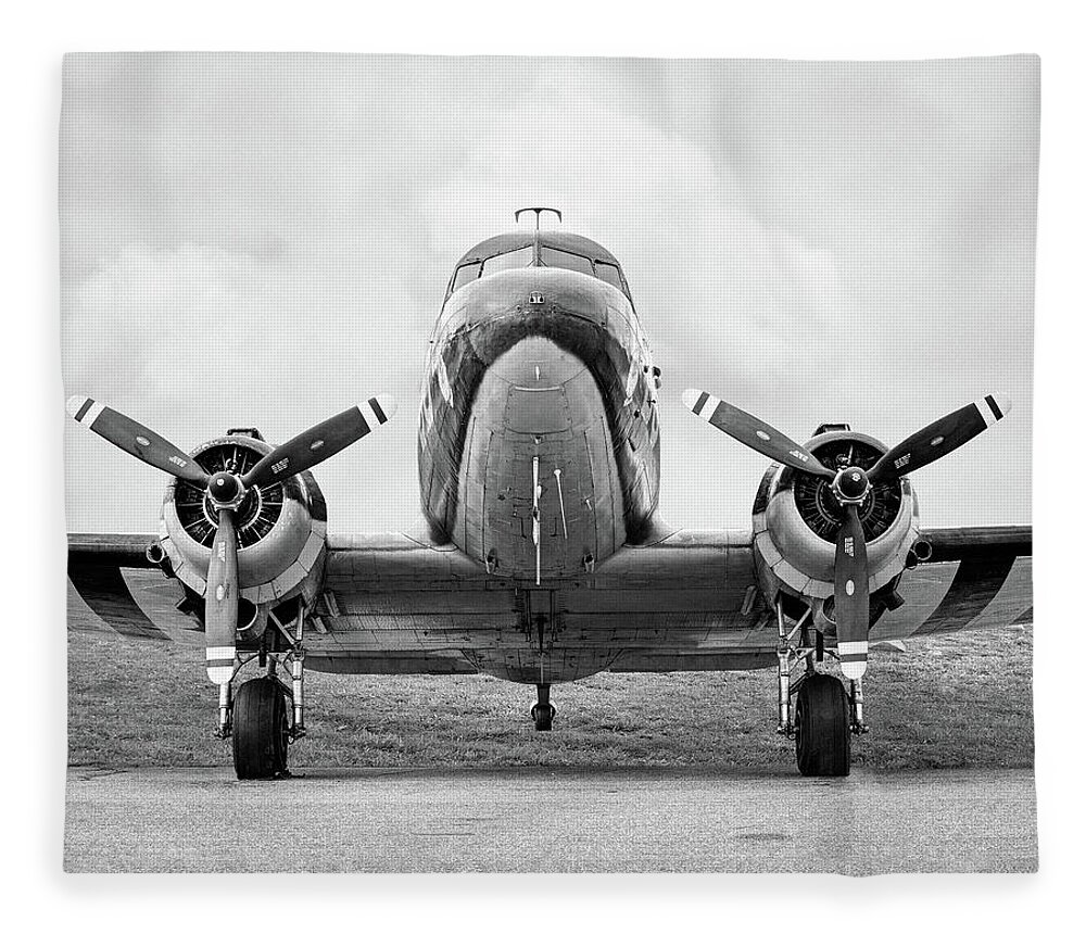 Airplanes Fleece Blanket featuring the photograph Douglass C-47 Skytrain - Gooney Bird by Gary Heller