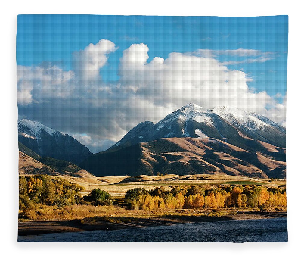 Emigrant Peak Fleece Blanket featuring the photograph A Touch of Paradise by Mark Miller