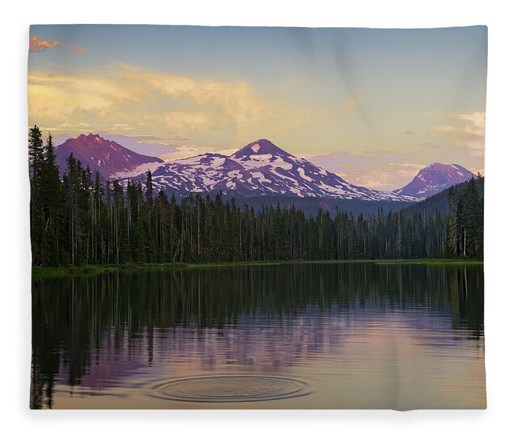Amazing Fleece Blanket featuring the photograph Evening Light over Scott Lake by Greg Vaughn - Printscapes