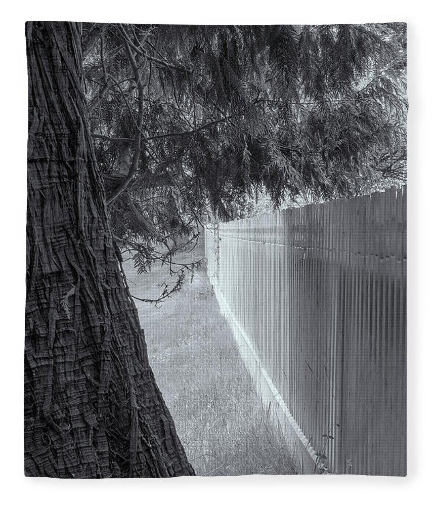 Oregon Coast Fleece Blanket featuring the photograph Fence In Black And White by Tom Singleton
