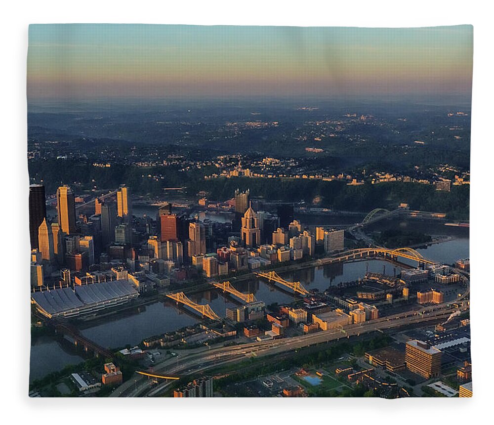 Pittsburgh Fleece Blanket featuring the photograph Good Morning by Amanda Jones