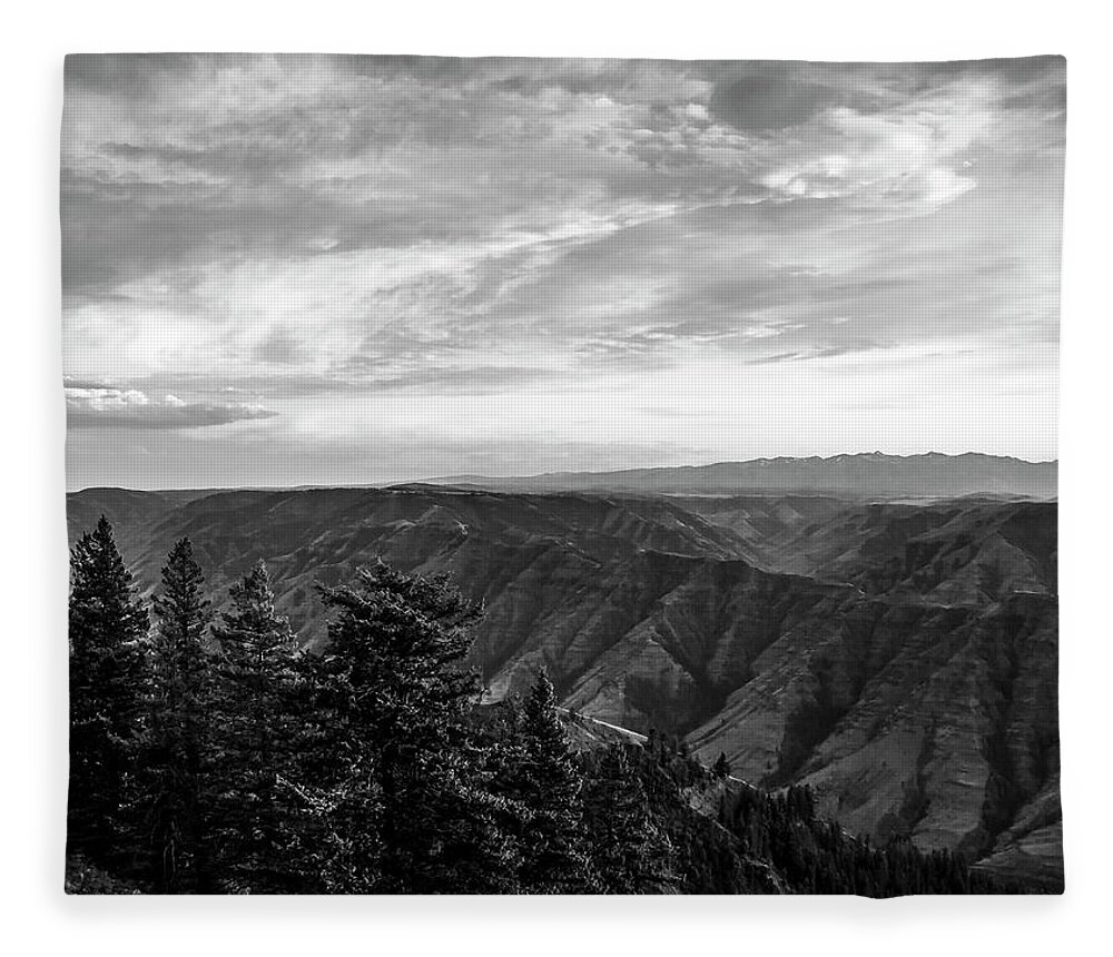 Oregon Fleece Blanket featuring the photograph Hells Canyon Drama by Steven Clark