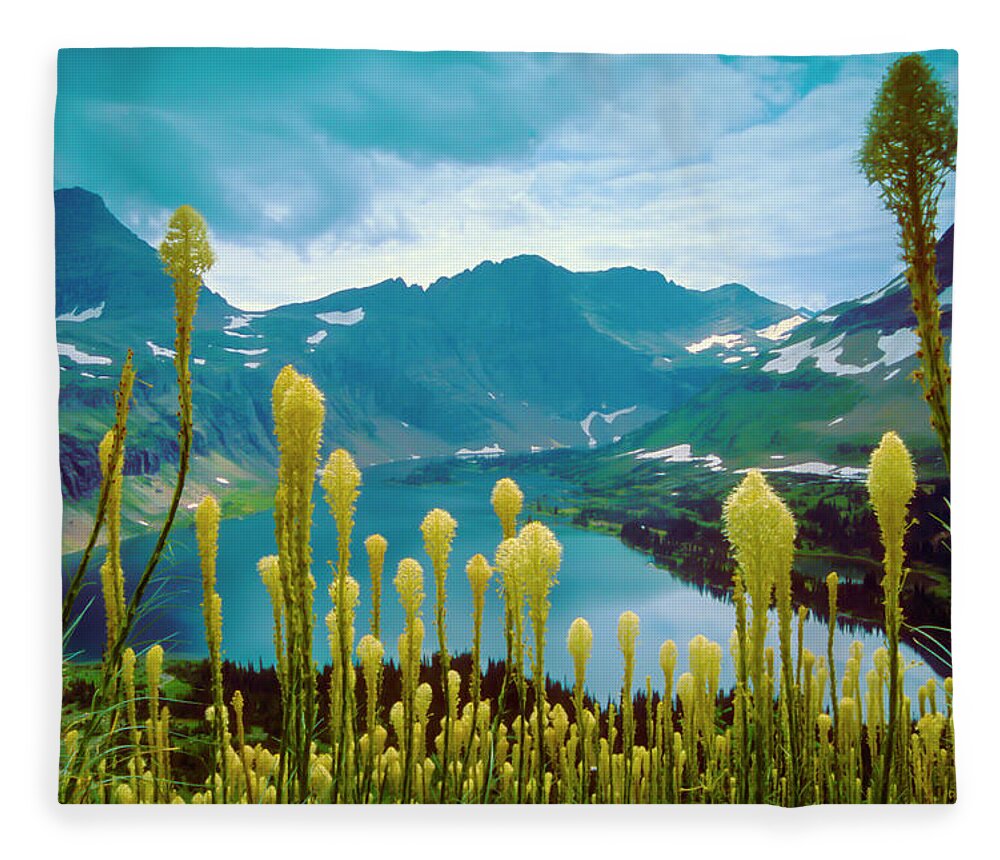 Hidden Lake Fleece Blanket featuring the photograph Hidden Lake, GNP by Gary Beeler