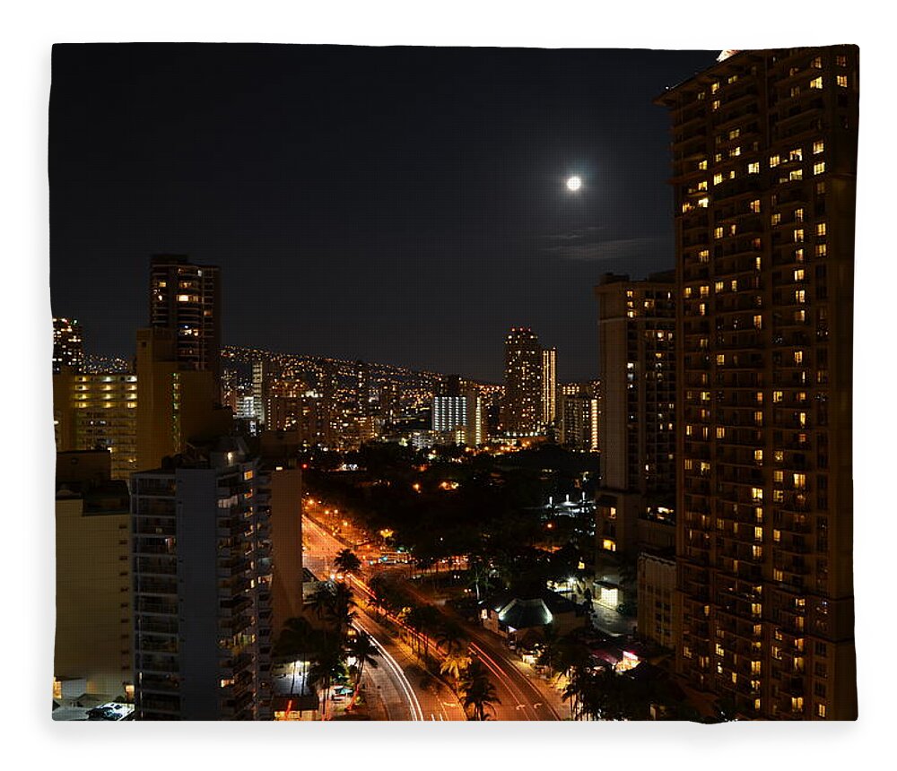 Hawaii Fleece Blanket featuring the photograph Honolulu at Night 1 by Amy Fose