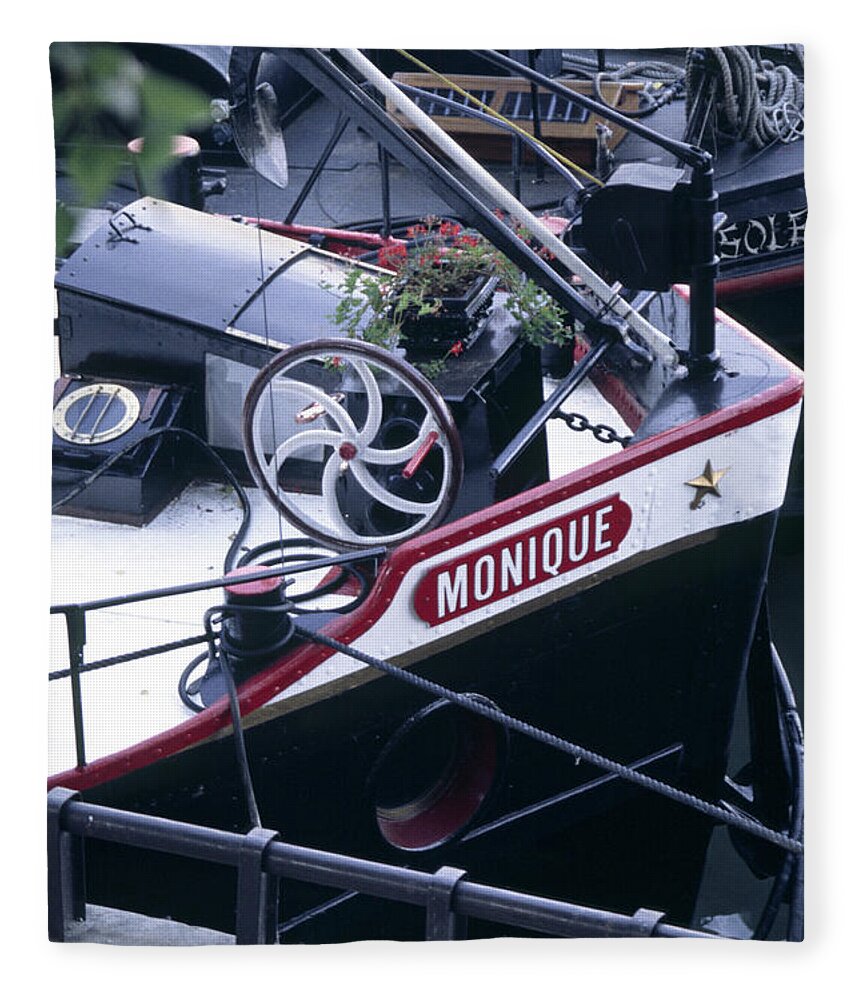 Paris Fleece Blanket featuring the photograph Houseboat in France by Frank DiMarco