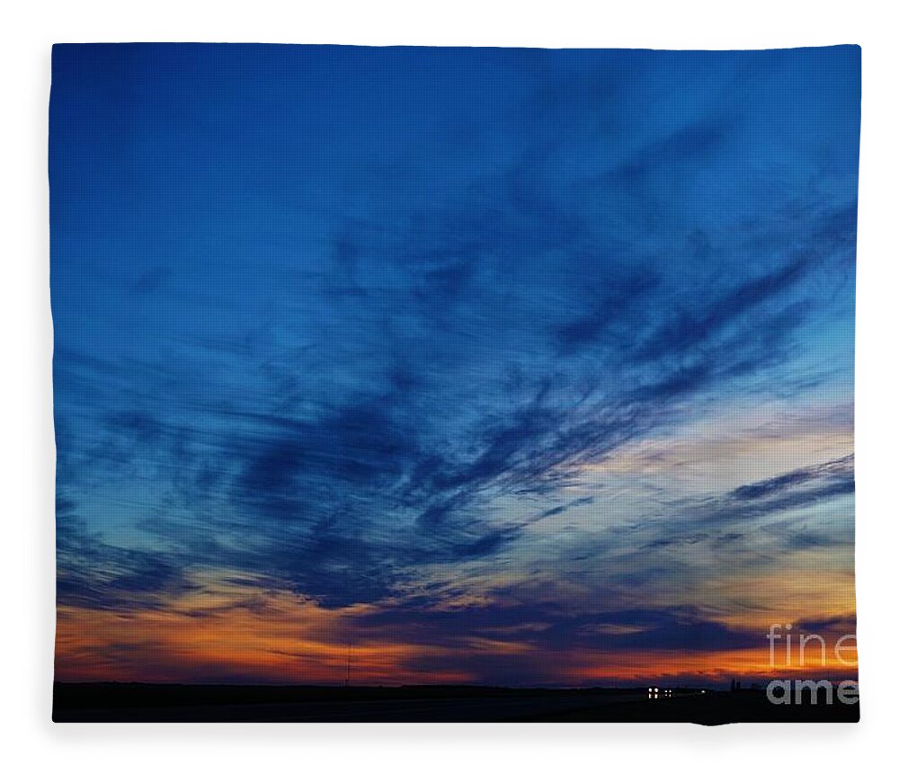 Sunrise Fleece Blanket featuring the photograph Kansas morning by Merle Grenz
