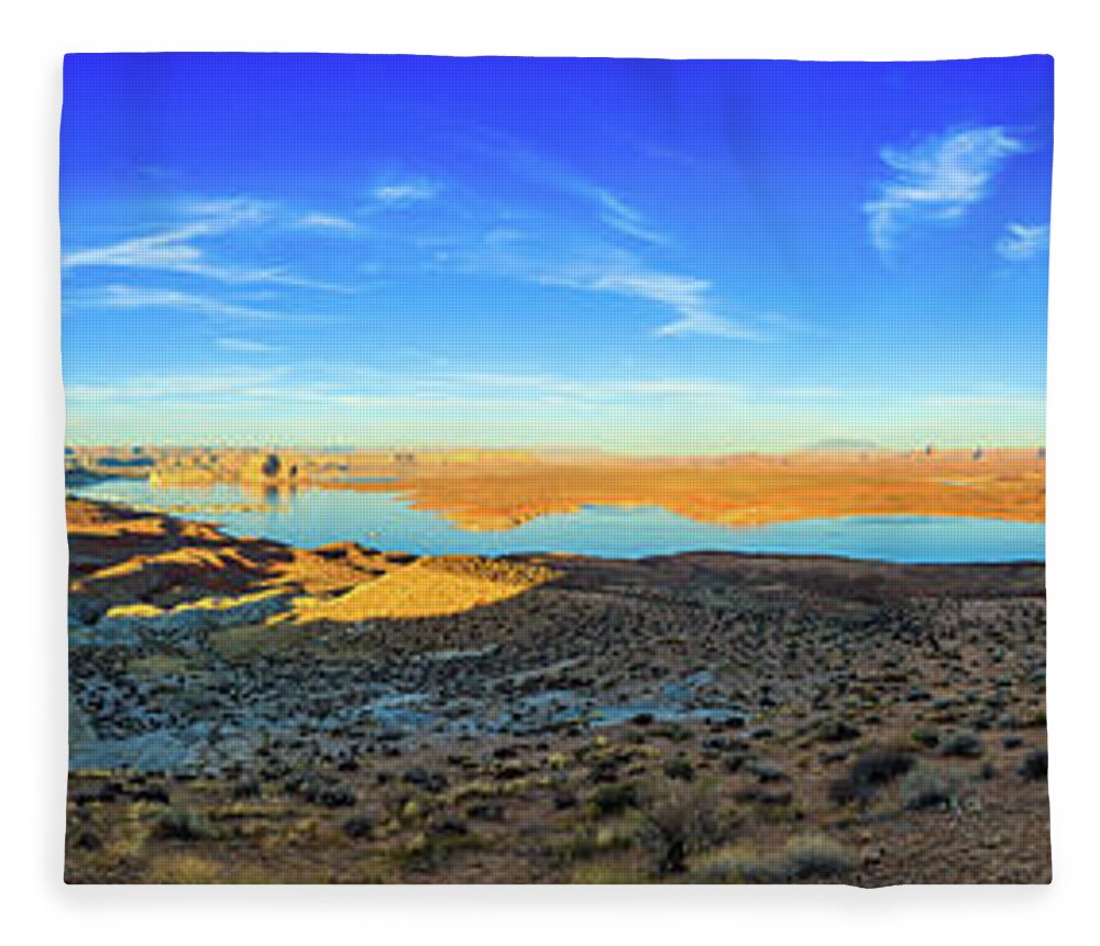 Lake Powell Fleece Blanket featuring the photograph Lake Powell Sunset by Raul Rodriguez