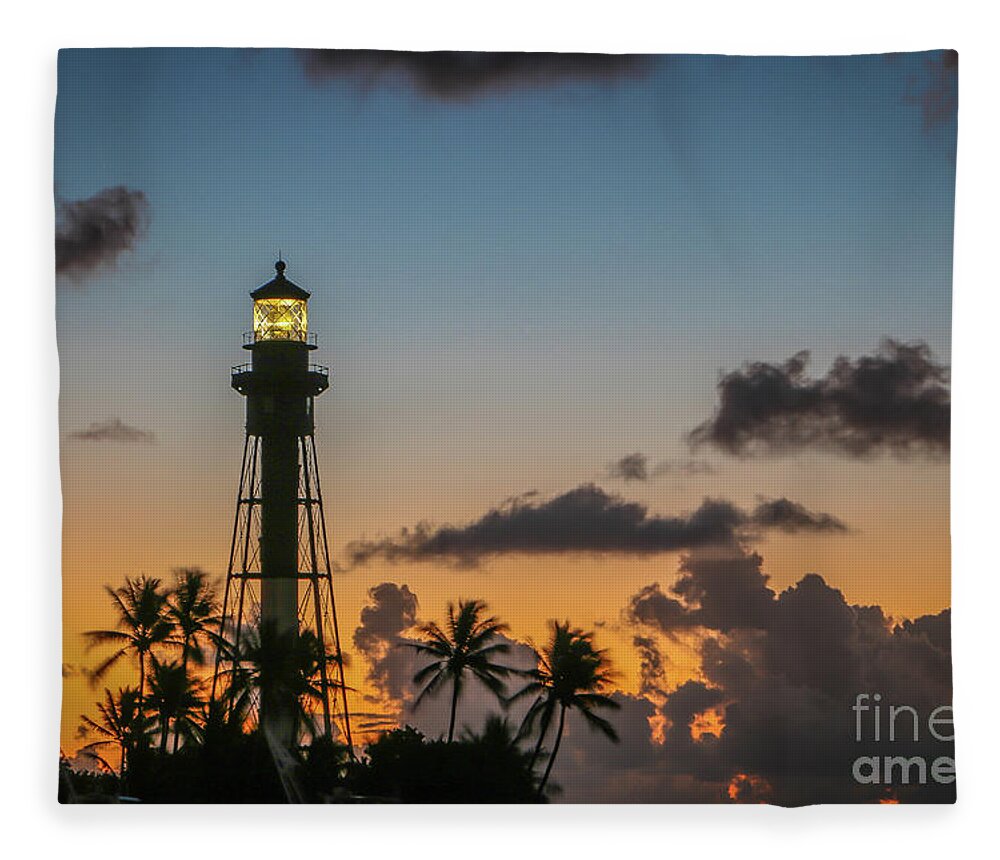 Lighthouse Fleece Blanket featuring the photograph Lighthouse at Dawn #1 by Tom Claud