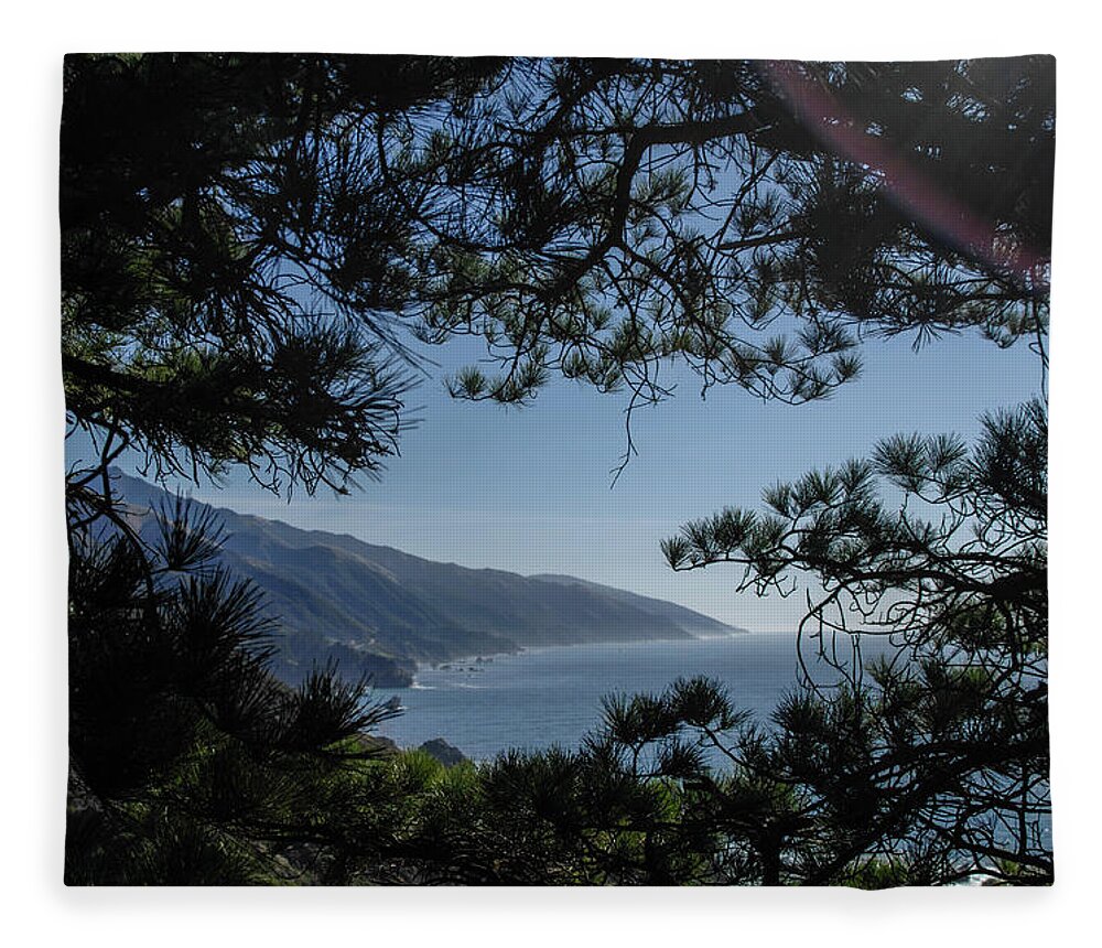 Coastal Fleece Blanket featuring the photograph Looking Back by David Shuler